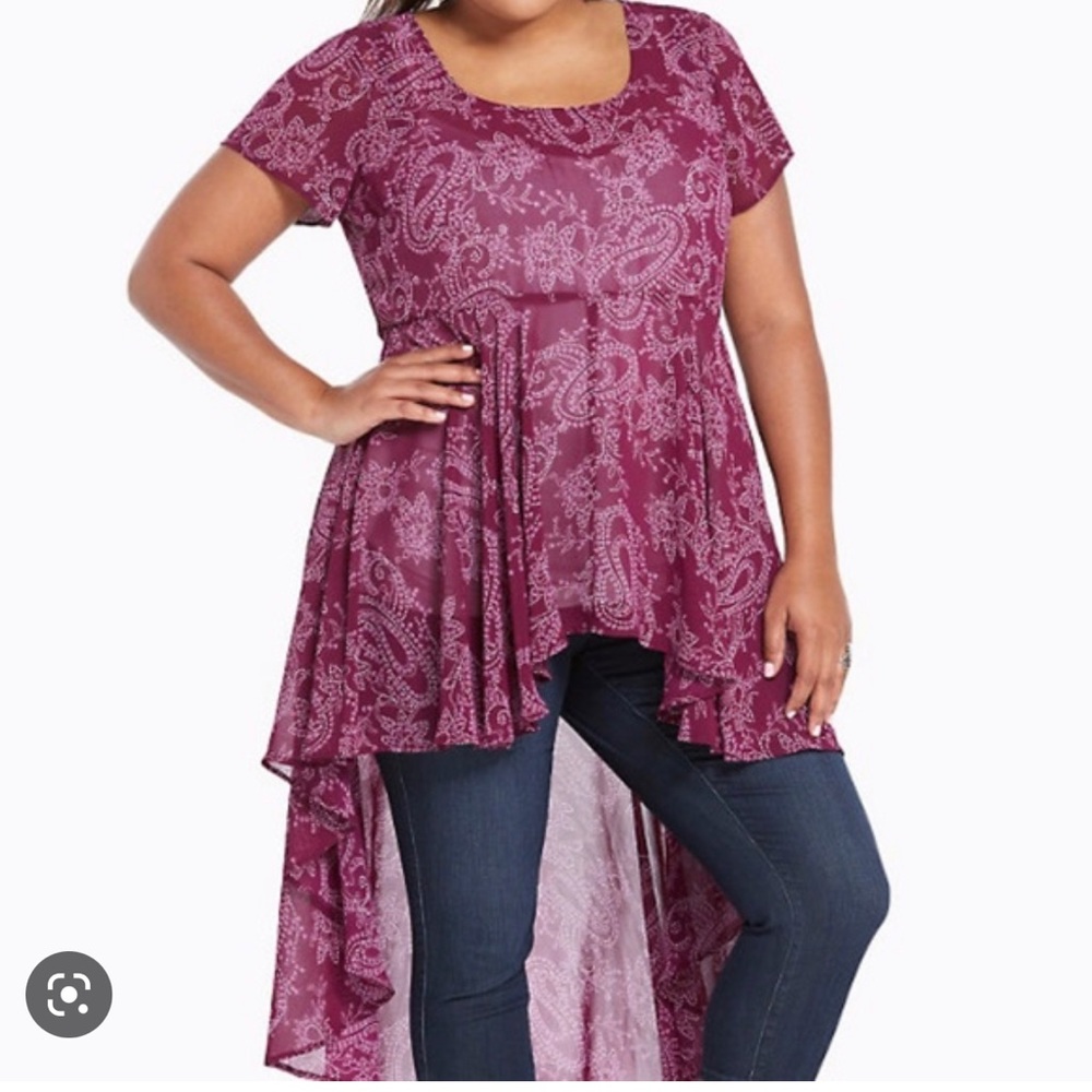 Magenta Paisley High Low Top